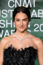 Age, Ethnicity, Parents, Net Worth, Husband |