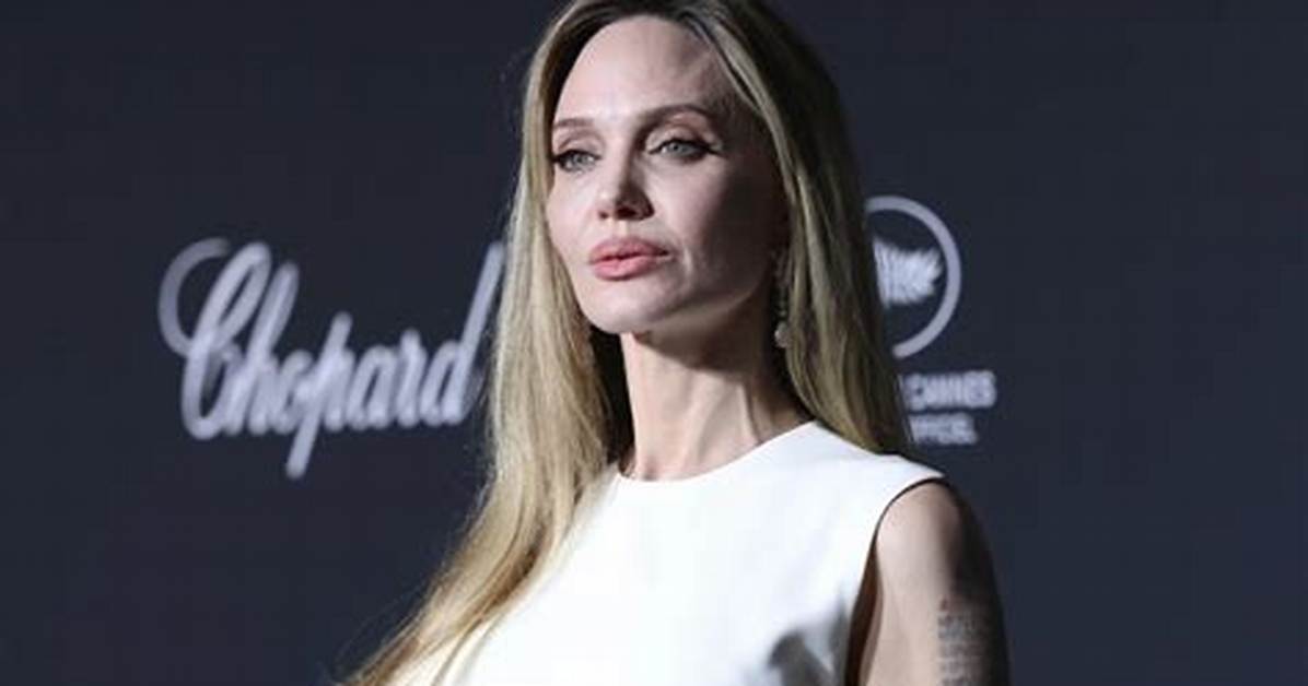 Angelina Jolie Obituary: a Tribute to a Timeless Icon
