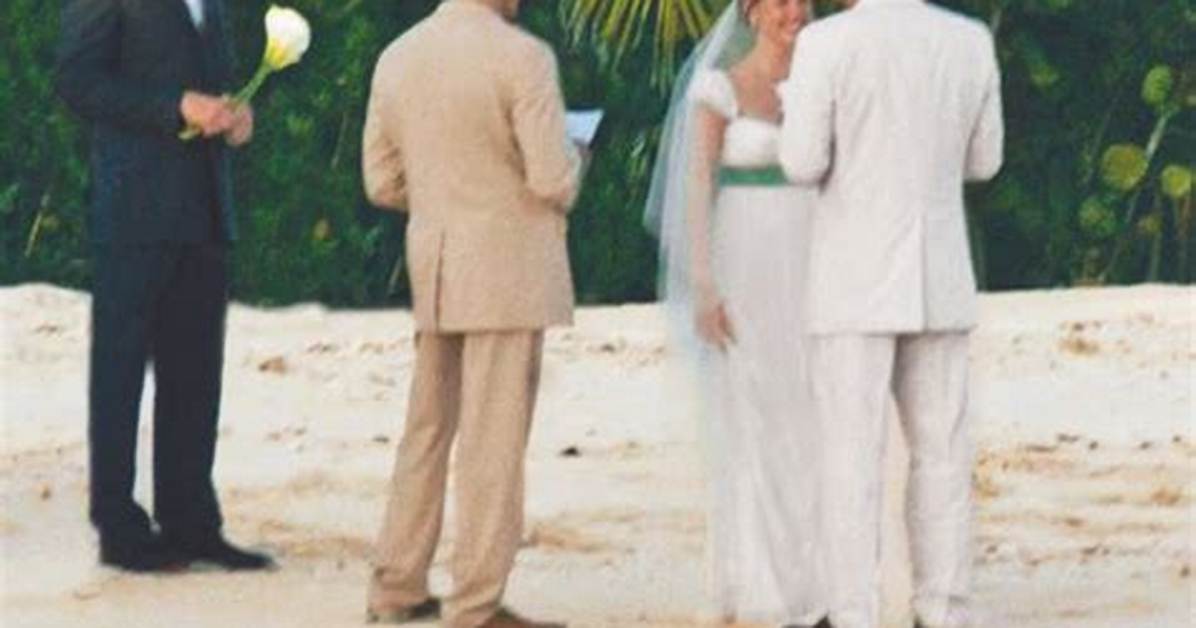 Ben Affleck and Jennifer Garner's Wedding: a Glimpse at Their Happiest Day