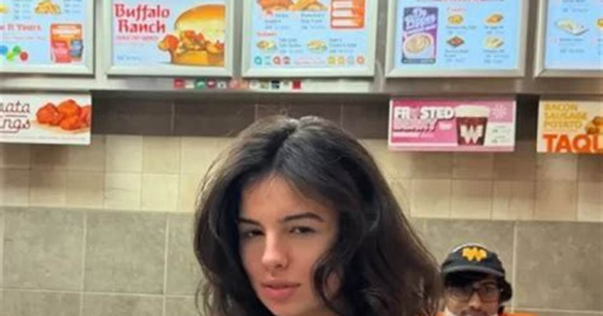 Biography, Wiki, Husband, Age, Parents, Ethnicity, Height, Boyfriend, Family & More