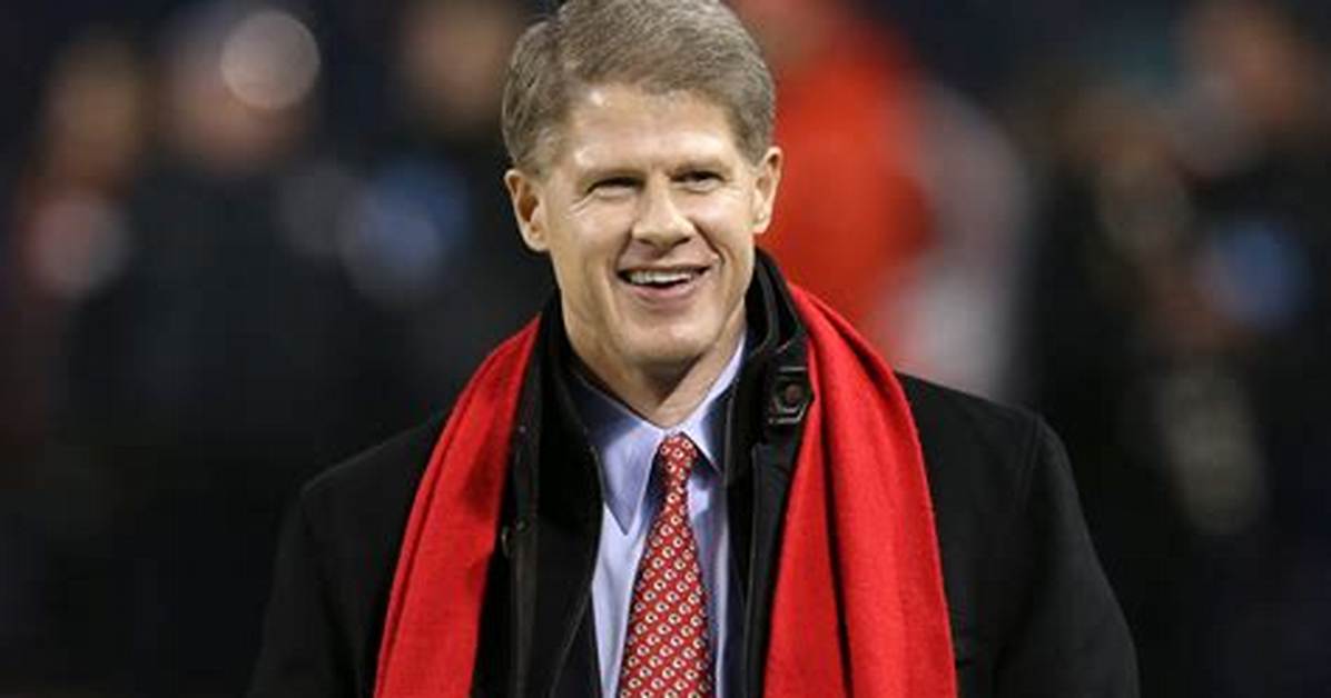 Clark Hunt Net Worth 2024