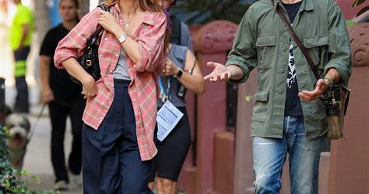 Did Joshua Jackson and Katie Holmes Date? a Deep Dive into Their Relationship