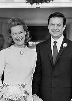 Dina Merrill Bio, Married, Husband, Children, Family, Net Worth ·