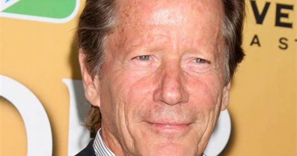 Is Peter Strauss the Father of a Son? Uncovering the Answer