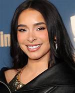 Jessica Caban: a Model of Success and Empowerment