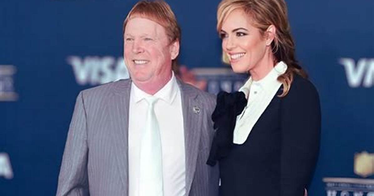 Mark Davis' Wife: Understanding the Life of a Powerful Partner
