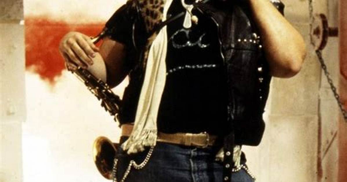 Meatloaf Singer Costume: a Dive into the Iconic Look of a Rock Legend