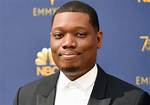 Michael Che – Biography, Married, Wife, Net Worth, Height, Parents, Age