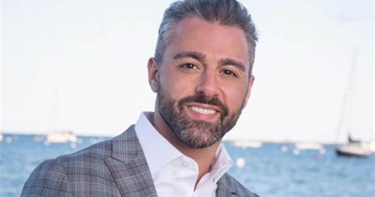 Robert Fakhouri: Where Was Robert Fakhouri Born? Net Worth 2023, Age, Salary, Career, Height, Weight, Body Measurement, Bio, Wiki