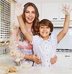 Sarah Todd Son Phoenix Turned 11- Where Is Her Ex Husband Now?