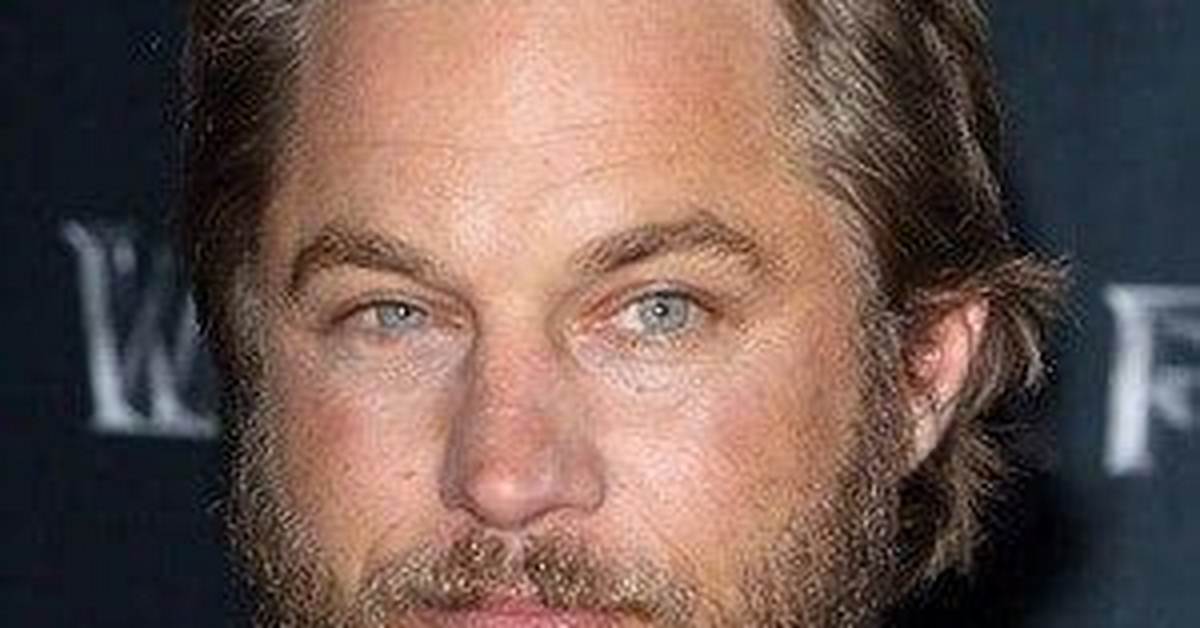 Travis Fimmel - Age, Bio, Birthday, Family, Net Worth