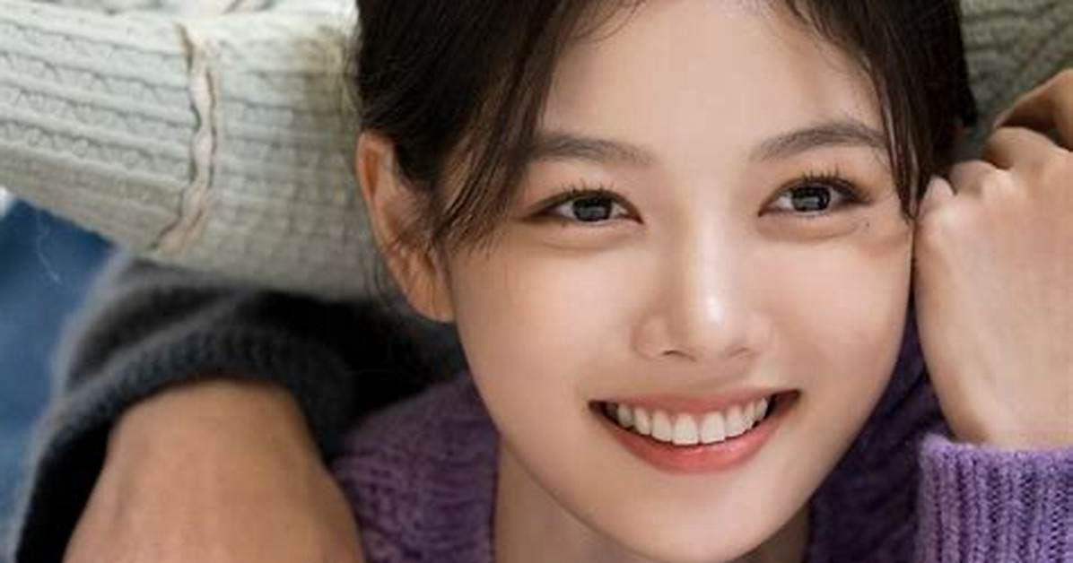 Ultimate Guide: Kim Yoo Jung's Height Revealed in Feet