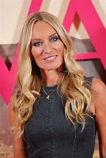 Victoria Smurfit - Raveblog