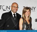 Who Is Ali Velshi Wife Lori Wachs? Her Wiki-Bio, Net Worth, Career, Kids.