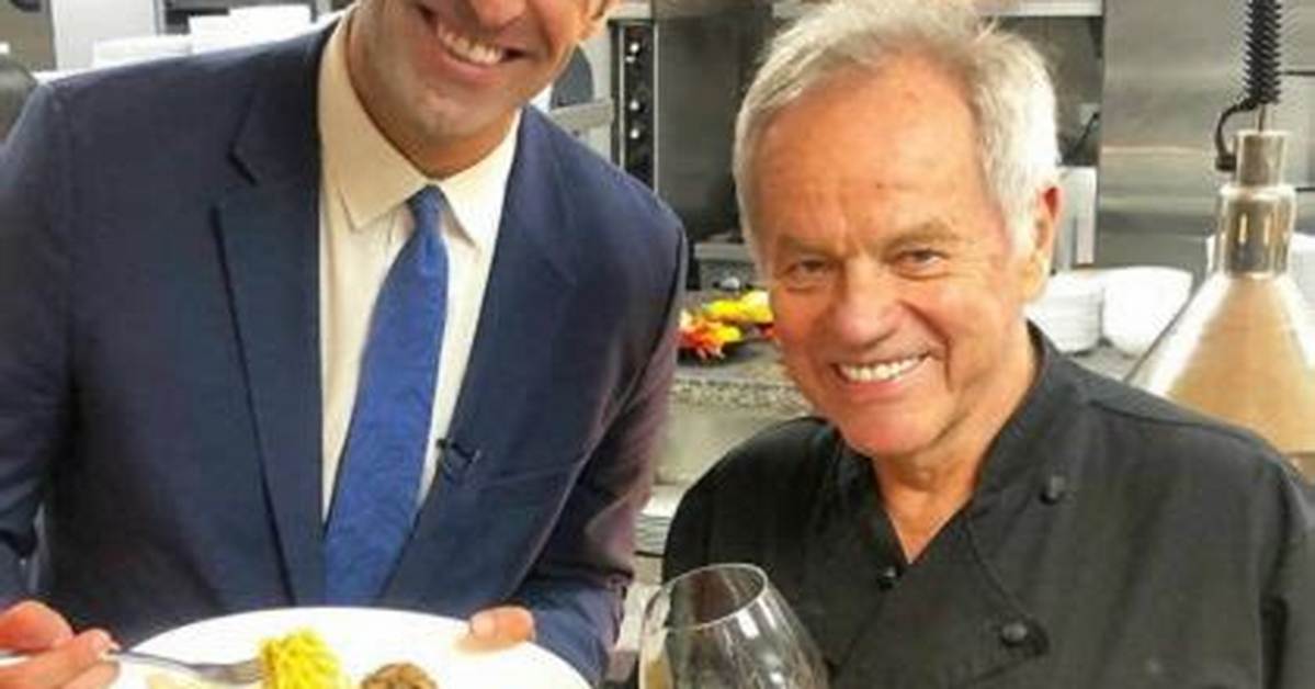 Wolfgang Puck Height, Weight, Age, Spouse, Family, Facts, Biography |