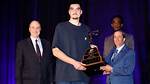 Zach Edey’s Dad Height: the Tall Tale Behind the Star Player